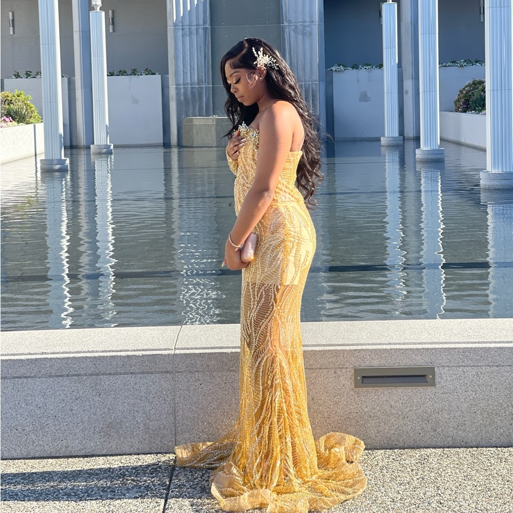 Prom dress, very good condition only wore once